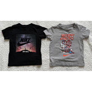 4 Nike T-shirts